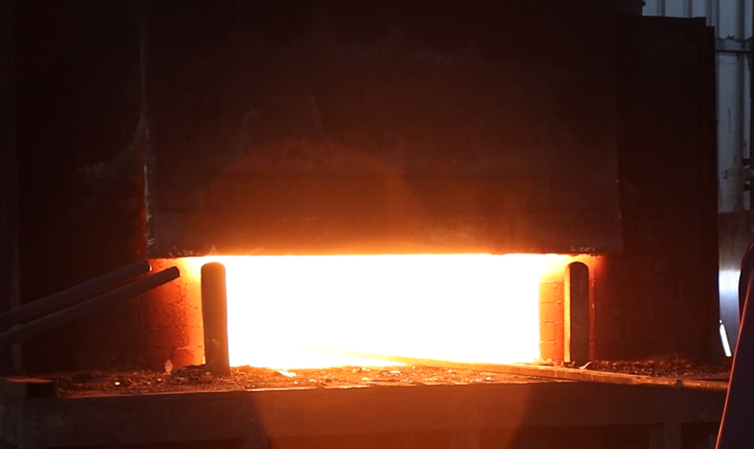 Raw Material Heating Furnace — 3 Ton capacity